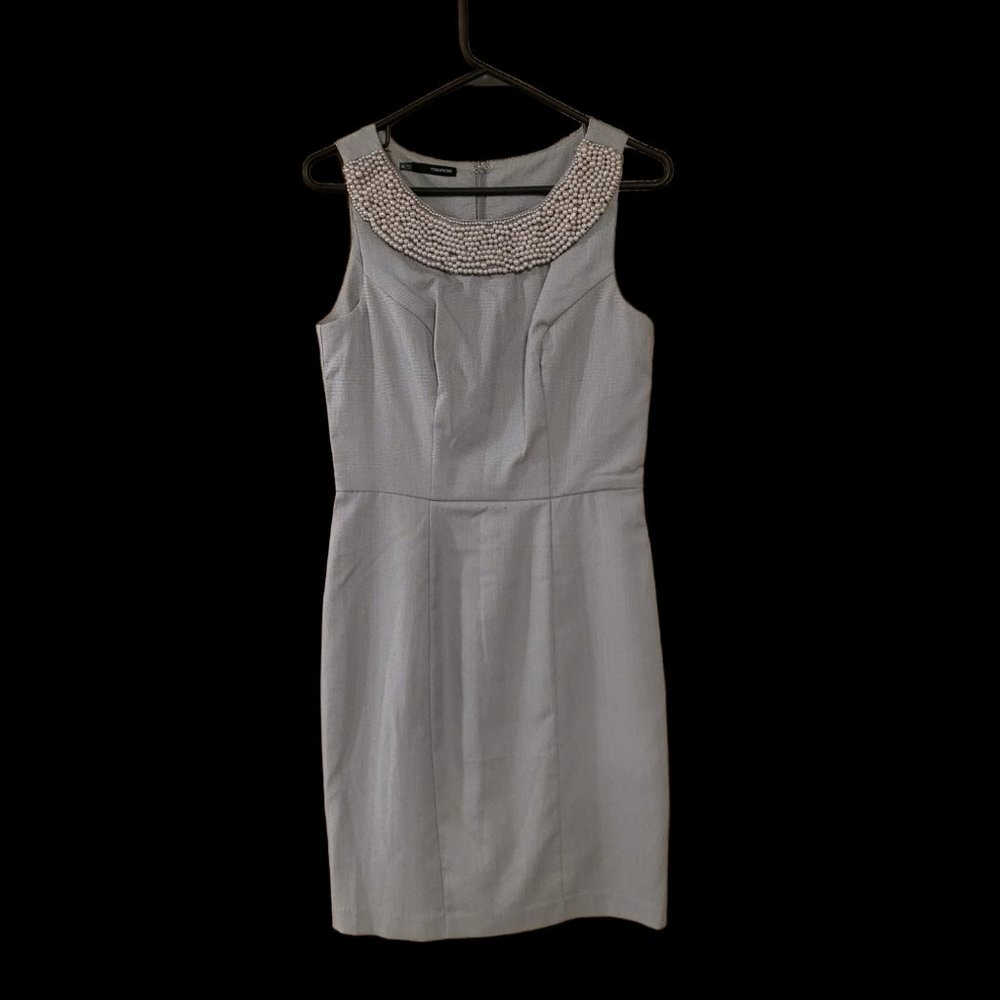 Gray dress with pearl like details